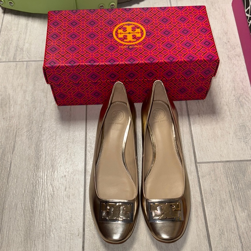 Tory Burch Champagne Gold and Silver Ballet Flats